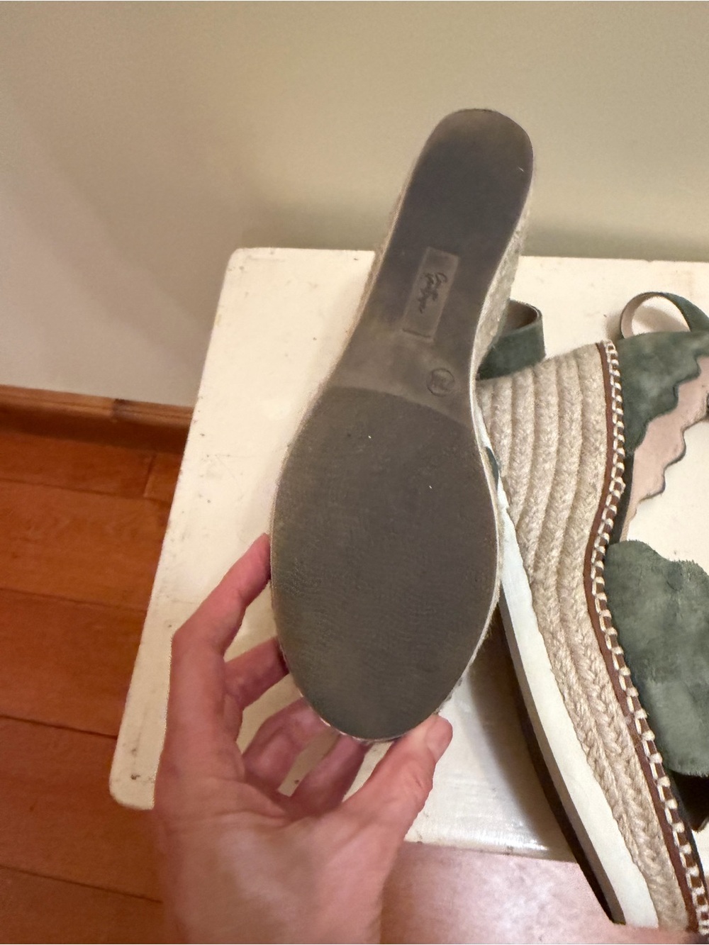 Crown Vintage Daffodil Espadrille in Olive 7.5 - Picture 4 of 4